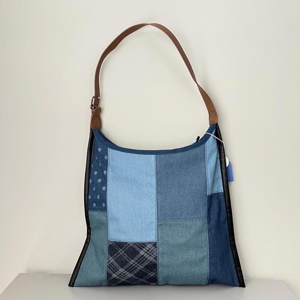 Tag Patchwork Blue Shoulder Cosmetic Bag with Brown Strap - Picture 2 of 5